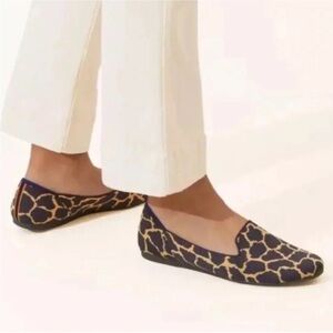 Rothy’s discontinued giraffe print loafers flats 10